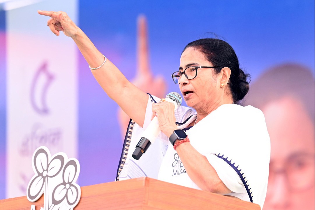 “இரவு 12 மணி” ! பெண்கள் பாதுகாப்பு பற்றிப் பேசிய மம்தாவையே வச்சு செய்த பாஜக – நடந்தது என்ன?