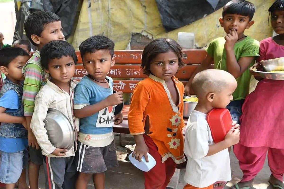 அதிர்ச்சி!! உலகில் 67.3 கோடி மக்கள் பசியால் வாட்டம்…. இந்தியா எத்தனாவது இடம் தெரியுமா….? வெளியான திடுக்கிடும் தகவல்….!!
