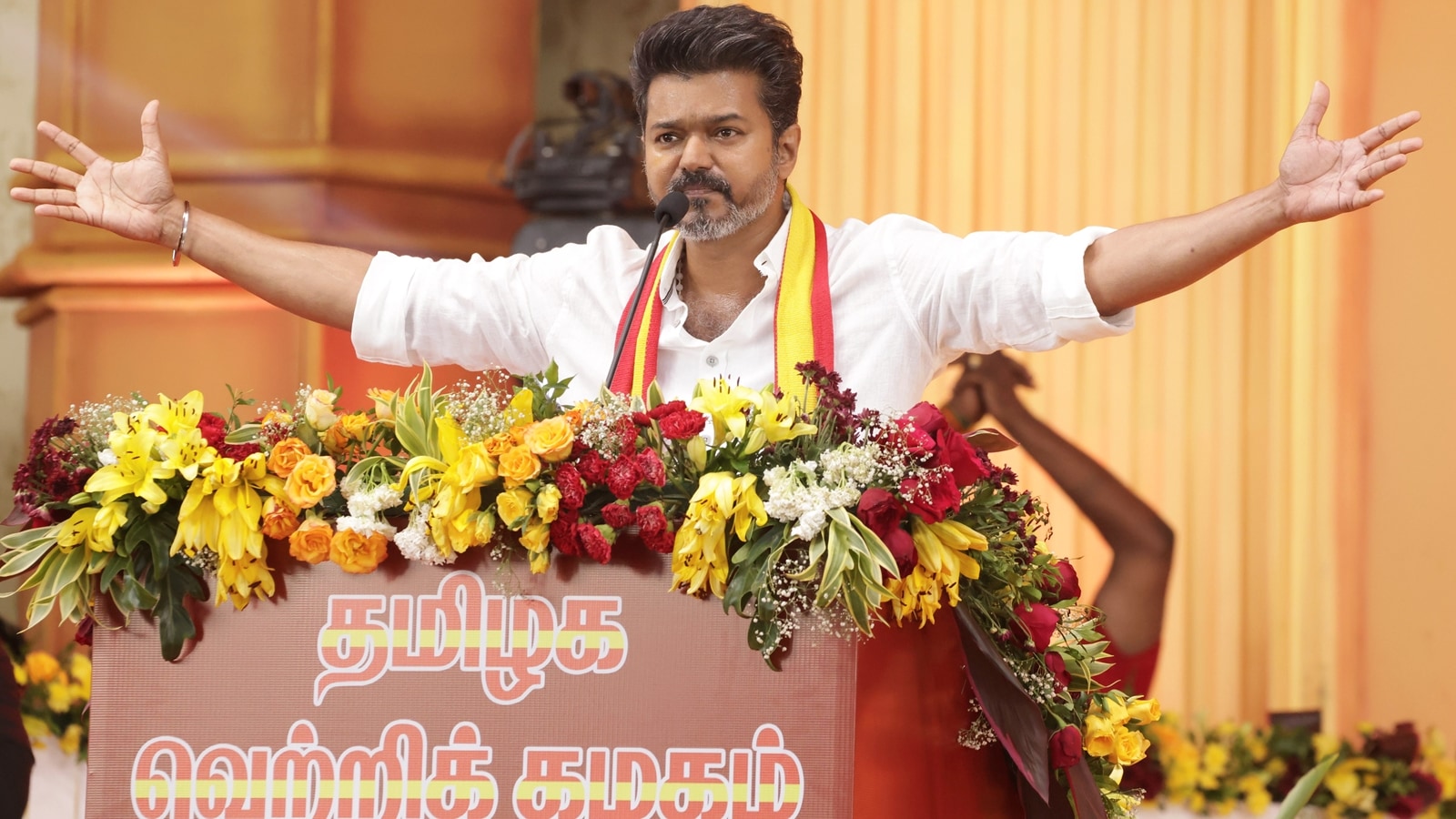 த.வெ.க. – காங்கிரஸ் கூட்டணி: வி.சி.க. பகீர் விமர்சனம்! – “ராகுல் காந்திக்கு ஆதரவாக விஜய் என்ன செய்தார்?” – கேள்வி எழுப்பிய ஷாநவாஸ்..!!
