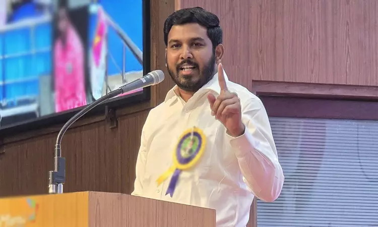 உ.பி. புல்டோசர் மாடல் அவ்வளவு பிடிச்சிருக்கா….? காங்கிரஸ்காரர்களுக்கு ஆளூர் ஷா நவாஸ் கொடுத்த செம நோஸ் கட்….!!