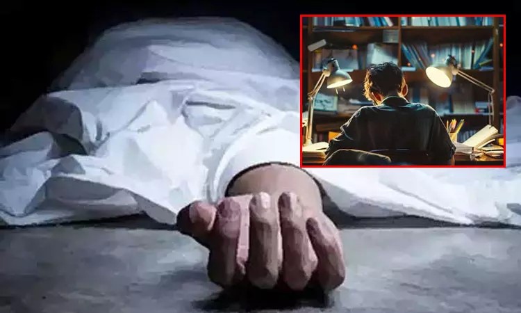 நைட் ரொம்ப நேரம் படிக்காத..! “சீக்கிரமா போய் தூங்கு”… மகனைக் கண்டித்த பெற்றோர்… நொடியில் மாடியில் இருந்து கீழே குதித்து உயிரை விட்டு அதிர்ச்சி..!!