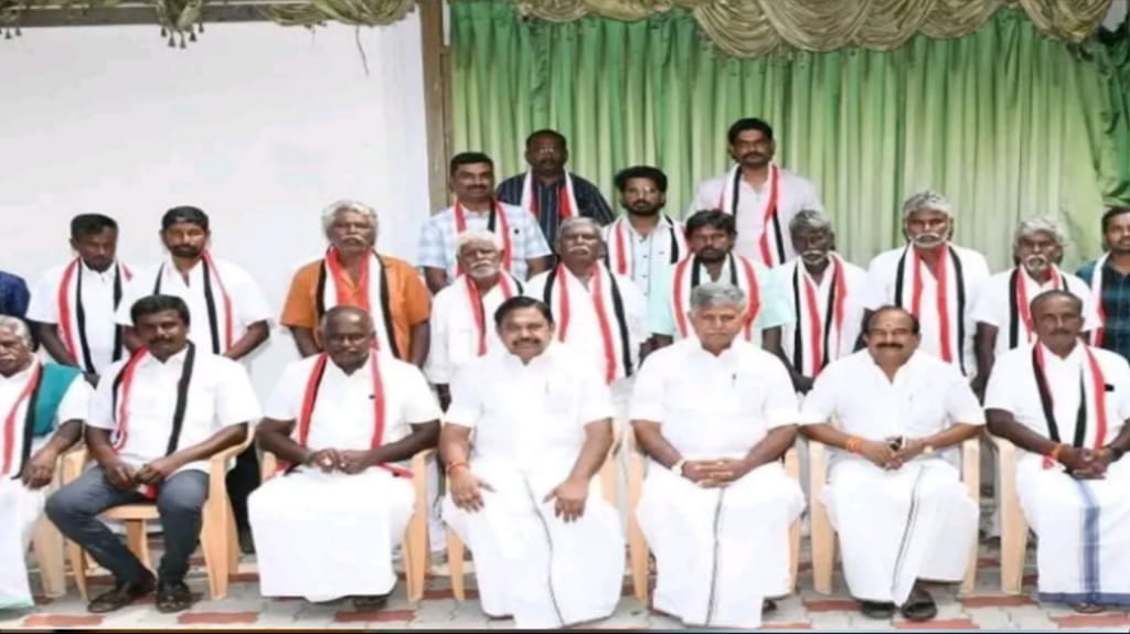 ஈரோட்டில் அதிரும் அரசியல் களம்! அதிமுகவில் இணைந்த 75 நிர்வாகிகள் – எடப்பாடி பழனிசாமி காட்டிய மாஸ் அதிரடி..!!!