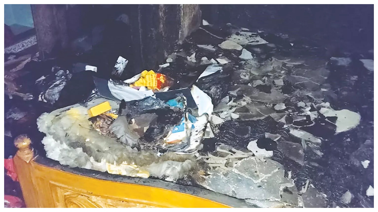 மணமகன் தங்கை வீட்டில் ஜன்னல் வழியாக வந்த பெட்ரோல் குண்டு…. காதல் ஜெயித்தது…. பெண் வீட்டார் செய்த வெறிச்செயல்…. அரங்கேறிய சினிமா பாணி வன்முறை…!!!