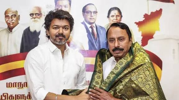 விஜய் சொல்லப்போகும் ‘அந்த’ ஒரு வார்த்தை.. தமிழக அரசியலில் பெரிய மாற்றம்? – செங்கோட்டையன் போட்ட ‘ஸ்கெட்ச்’.. தவெக மாநாட்டில் இன்று என்ன நடக்கப்போகிறது?