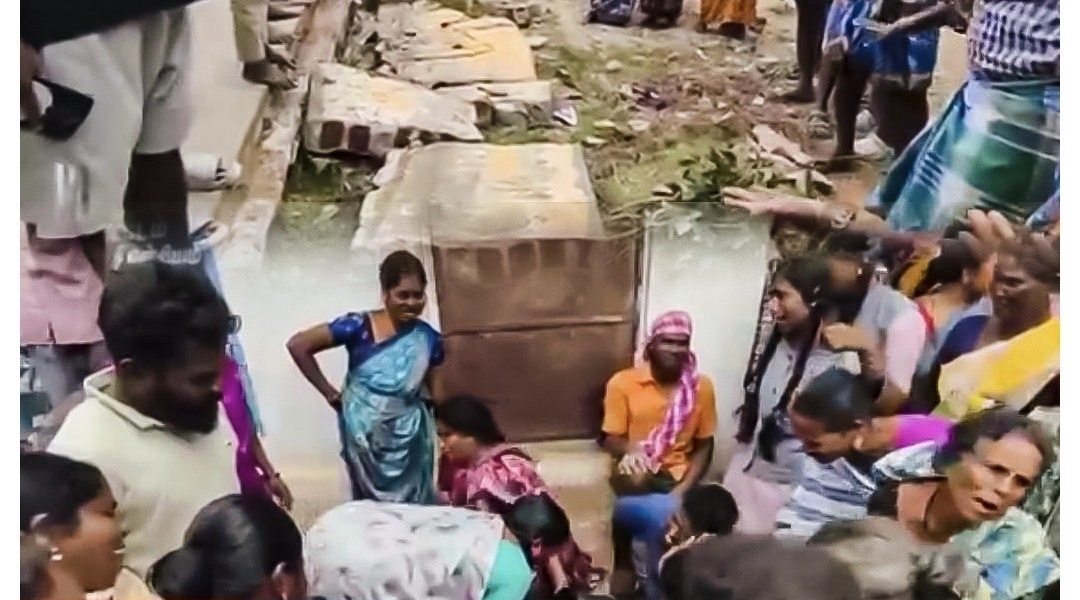 பள்ளிச் சுவர் இடிந்து மாணவி பலி…. “இதுதான் கல்வியில் சிறந்த தமிழ்நாடா?” – தவெக ஆவேசம்….!!