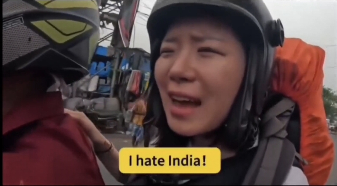 “I HATE INDIA” கதறிய வெளிநாட்டு பெண்…. நாட்டோட மானமே போச்சு…. வைரலாகும் அதிர்ச்சி வீடியோ….!!