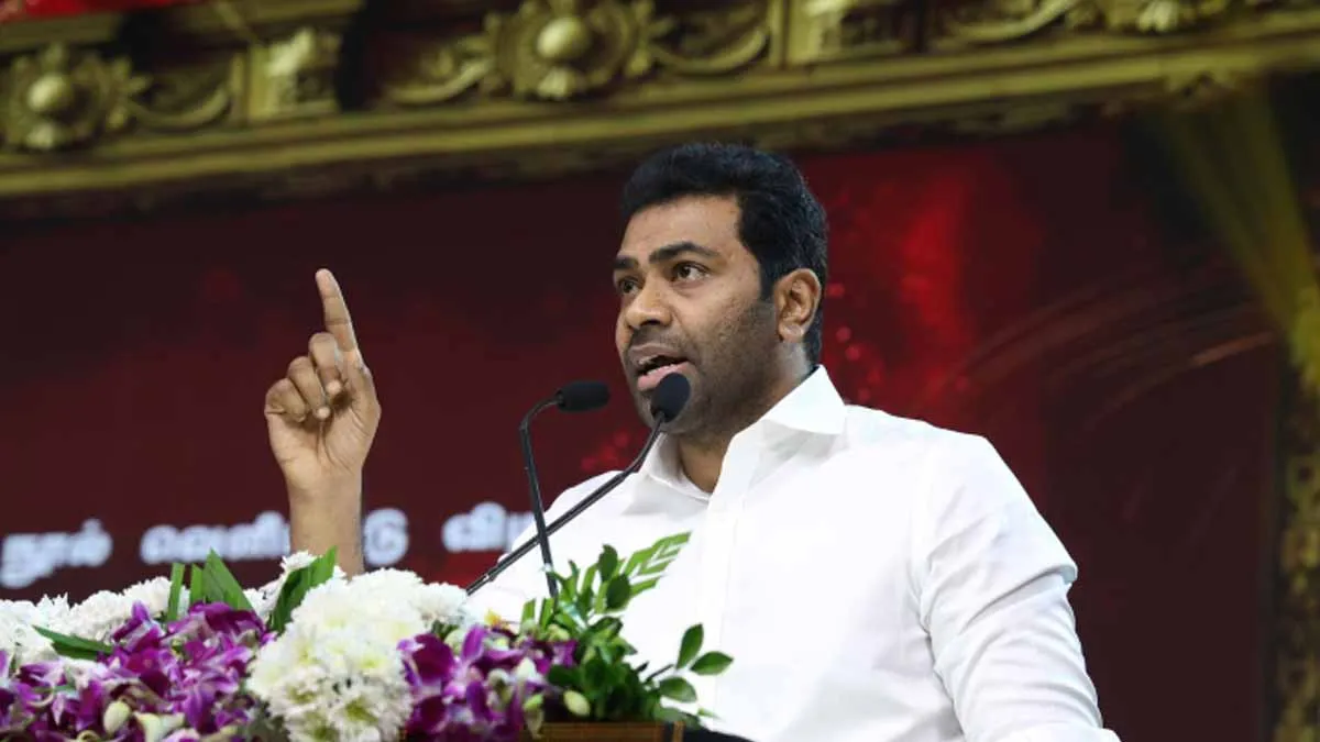 “கிறிஸ்தவ ஊர்வலத்தில் ரணகளம்!”.. ஏற்பாட்டாளர்களுடன் தவெக தொண்டர்கள் மோதல்… ஆதவ் அர்ஜுனா பங்கேற்ற நிகழ்ச்சியில் பதற்றம்..!!!
