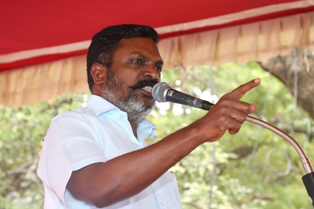 அதிர்ச்சி வீடியோ: மேடையிலேயே திமுகவை ‘தீய சக்தி’ என்றாரா திருமாவளவன்….? வைரலாகும் காணொளியின் பின்னணி….!!