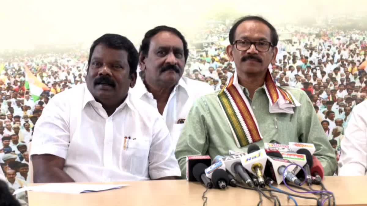 பிரியங்கா காந்தி தமிழகம் வருகை.. ஊடகங்களிடம் பேச முடியாது.. ஸ்டாலினிடம் தான் பேசுவோம்.. சீட் விவகாரத்தில் காங்கிரஸ் காட்டும் அதிரடி முகம்..!!