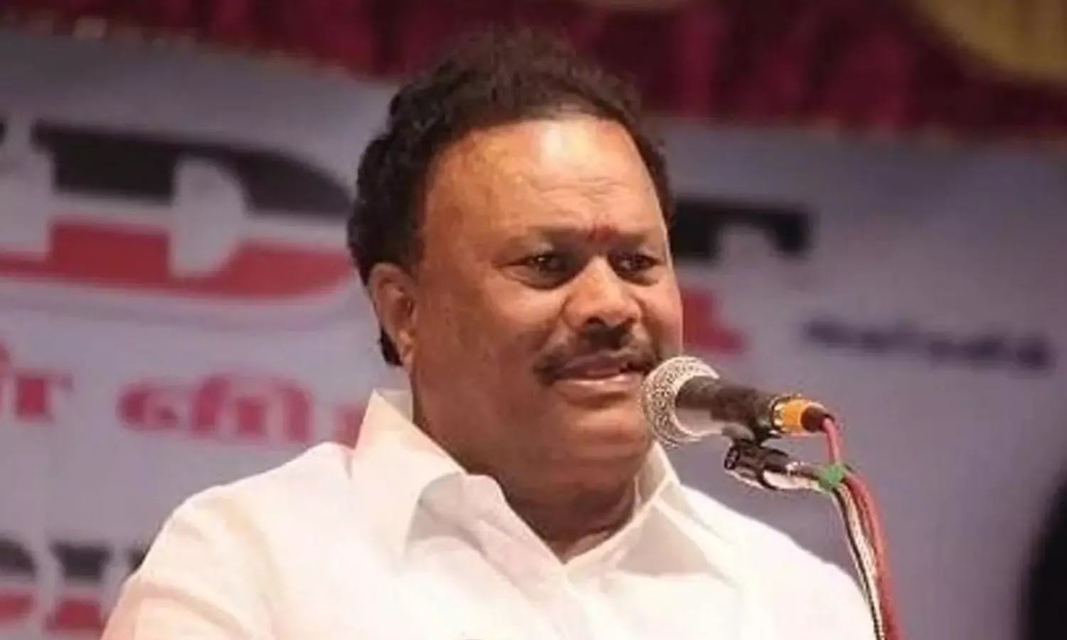“விஜய்க்கு தைரியம் இருந்தா இதை செய்யட்டும்!”  தவெக தலைவரை கிழித்துத் தொங்கவிட்ட அதிமுக முன்னாள் அமைச்சர்..!!