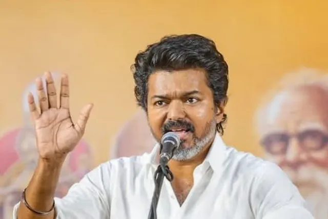 விஜய்யின் ‘வீரம்’ இவ்வளவுதானா? கரூர் 41 பேர் மரணத்தில் அ.தி.மு.க முன்வைக்கும் அதிர்ச்சி குற்றச்சாட்டுகள்..!!