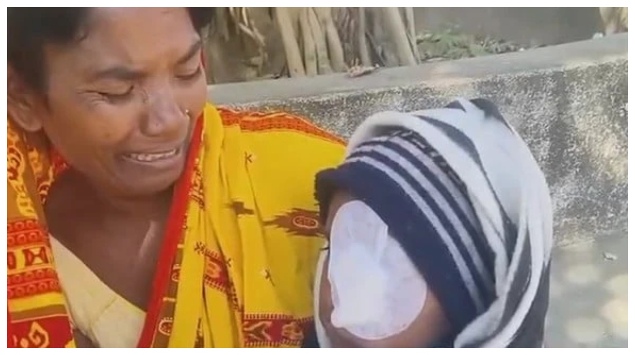 8 வயது சிறுவனுக்கு நேர்ந்த கொடூரம்.. ஆசையாக வாங்கித் தந்த தின்பண்டம்… அந்த ஒரு பொம்மை செய்த விபரீதம்… நொடிப்பொழுதில் பறிபோன பார்வை… வைரலாகும் வீடியோ…!!!