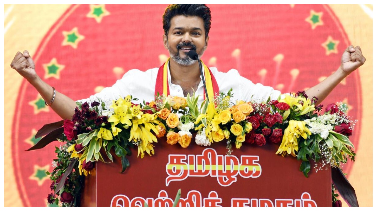 2026-ல் கோட்டை நமதே… ஆளுங்கட்சிக்கு ஷாக் கொடுத்த விஜய்யின் ‘விசில்’ சத்தம்… என் ரத்தத்தின் ரத்தங்களே, ஆட்சி உறுதி… தொண்டர்கள் உற்சாகம்…!!!