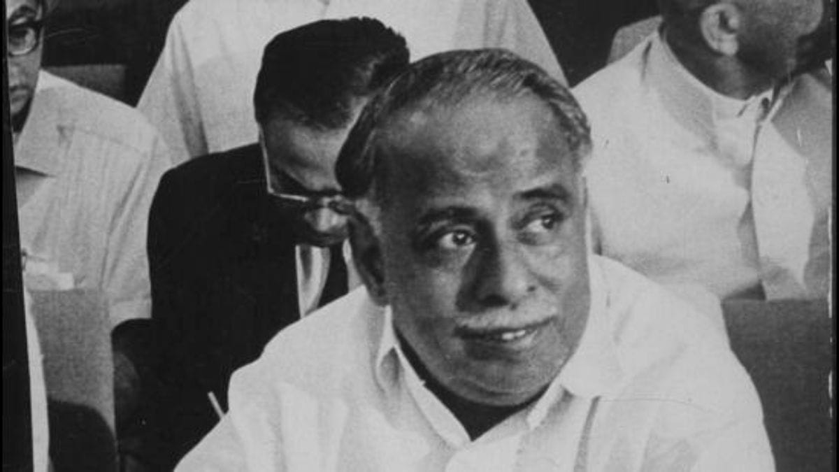 “இந்தியாவே ஒரு நாடு இல்லையா?” நாடாளுமன்றத்தை அதிரவைத்த அண்ணா…. வைரலாகும் எக்ஸ் வீடியோ….!!