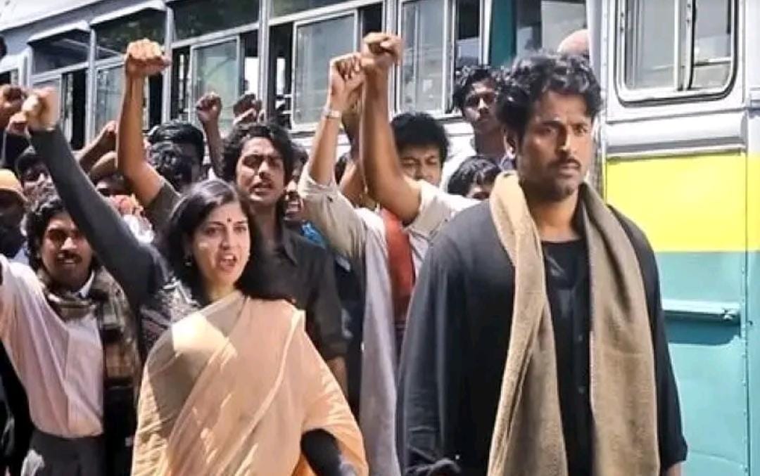 Breaking: ‘பராசக்தி’ படத்தை தடை செய்ய வேண்டும்…. இது முழுக்க திமுக சார்பு படம்…. காங்கிரஸ் கடும் எதிர்ப்பு…!!!