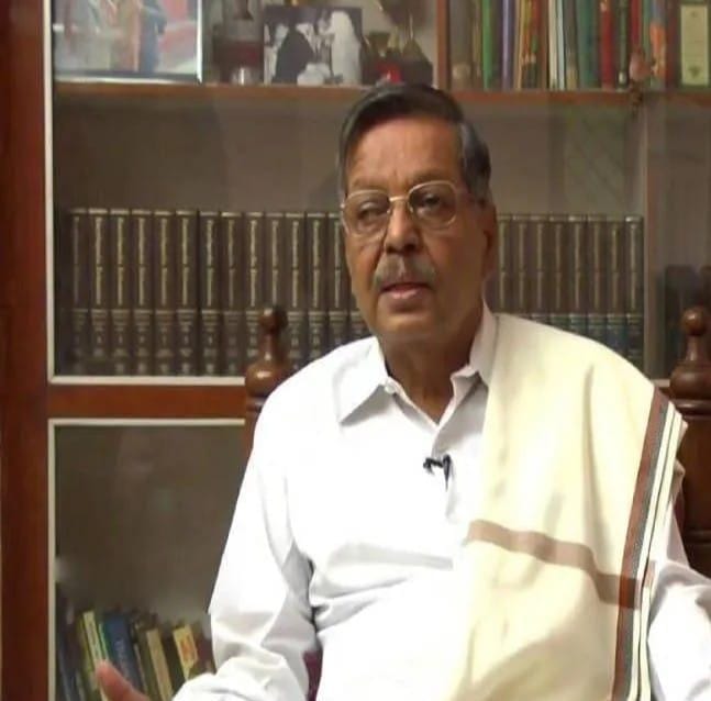 Breaking: “எம்.ஜி.ஆர் அதிமுக” என்ற பெயரில் புதிய கட்சியை தொடங்கிய முன்னாள் மூத்த தலைவர்… விஜய்யுடன் கைகோர்க்கும் பண்ருட்டி ராமச்சந்திரன்…!!