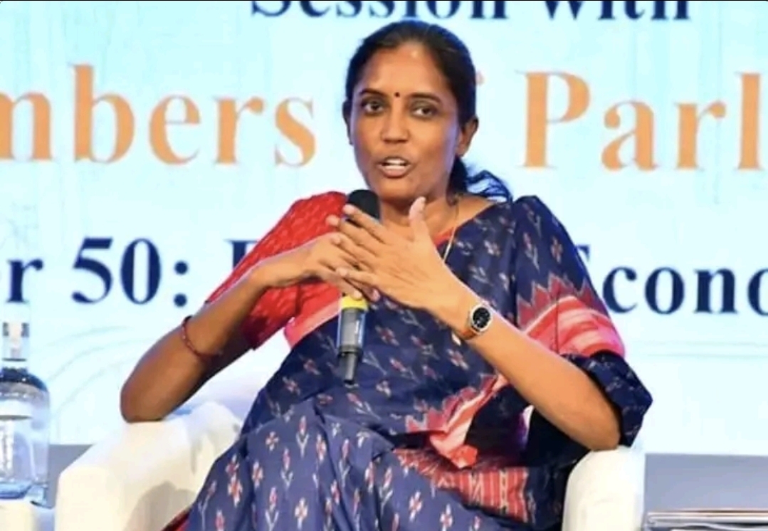 என்ன நடக்குது காங்கிரஸில்….? – ‘சுயநலத்தால் கட்சி அழியுது’ எம்பி ஜோதிமணி ஆதங்கம்….!!