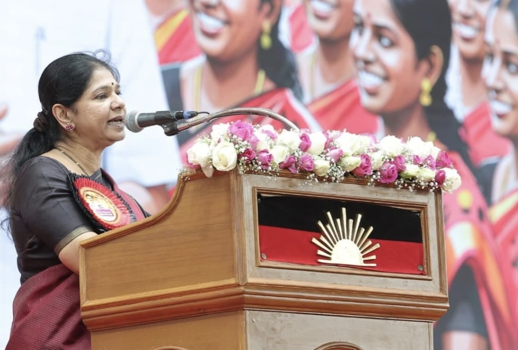 2026 தேர்தலுக்கான அச்சாரம்….. கனிமொழி தலைமையில் திரளும் மகளிர் படை…. 1,00,000 நிர்வாகிகளை ஒன்று திரட்டும் வியூகம்….!!