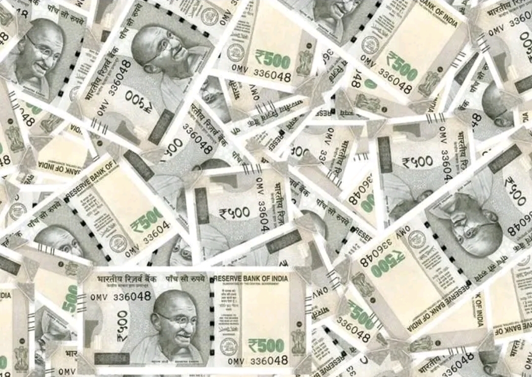 ₹500 நோட்டுகள் செல்லாதா….? மீண்டும் ஒரு பணமதிப்பிழப்பா….? மத்திய அரசு சொல்வது என்ன….?