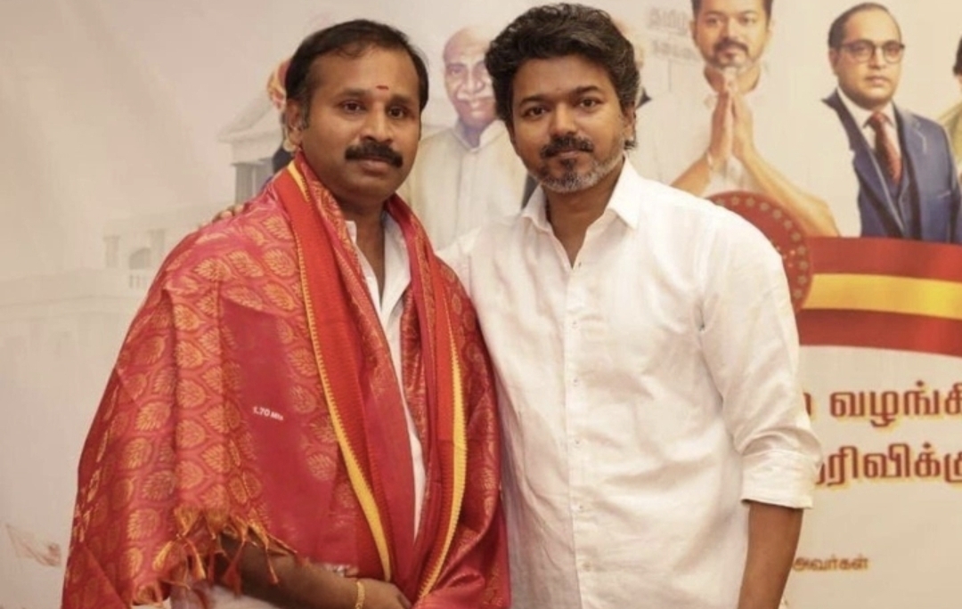 அதிமுகவுக்கு அடுத்த விக்கெட்….. தவெக-வில் இணைந்த முக்கிய புள்ளி…. அதிர்ச்சியில் எடப்பாடி பழனிச்சாமி….!!