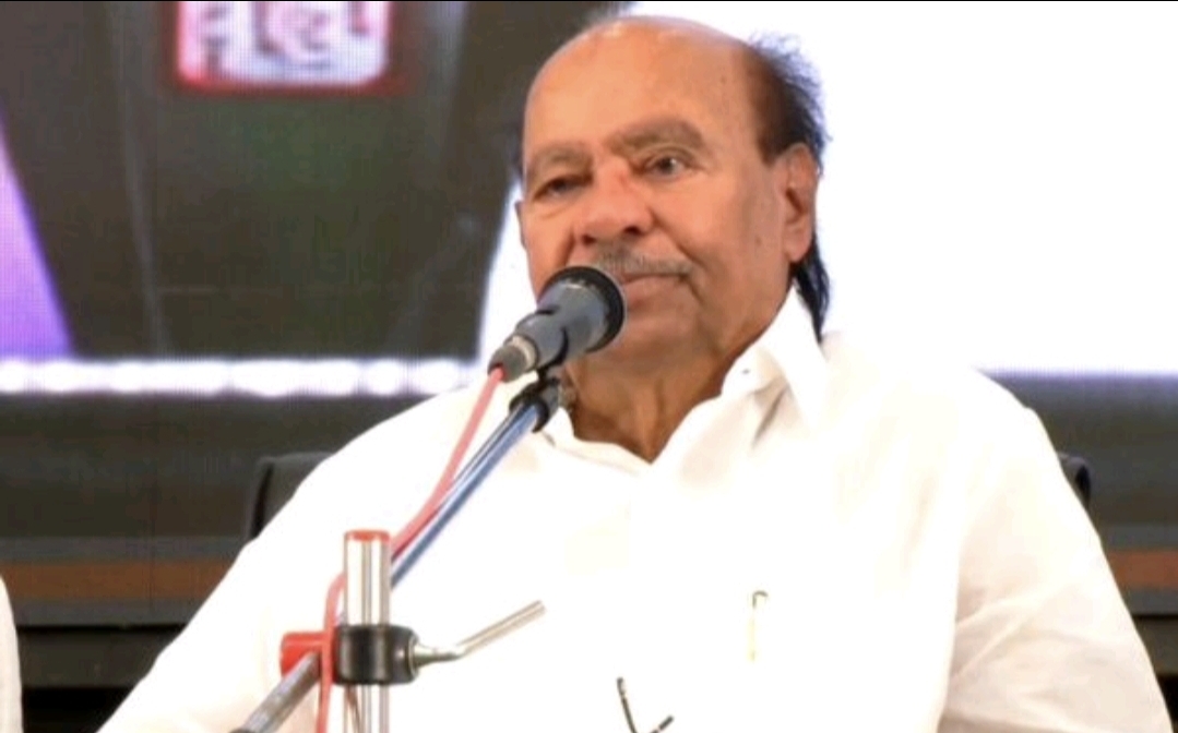“2 நாள் டைம் கொடுங்க” கூட்டணியில் திடீர் குழப்பம்…. அதிரடி காட்டும் டாக்டர் ராமதாஸ்….!!