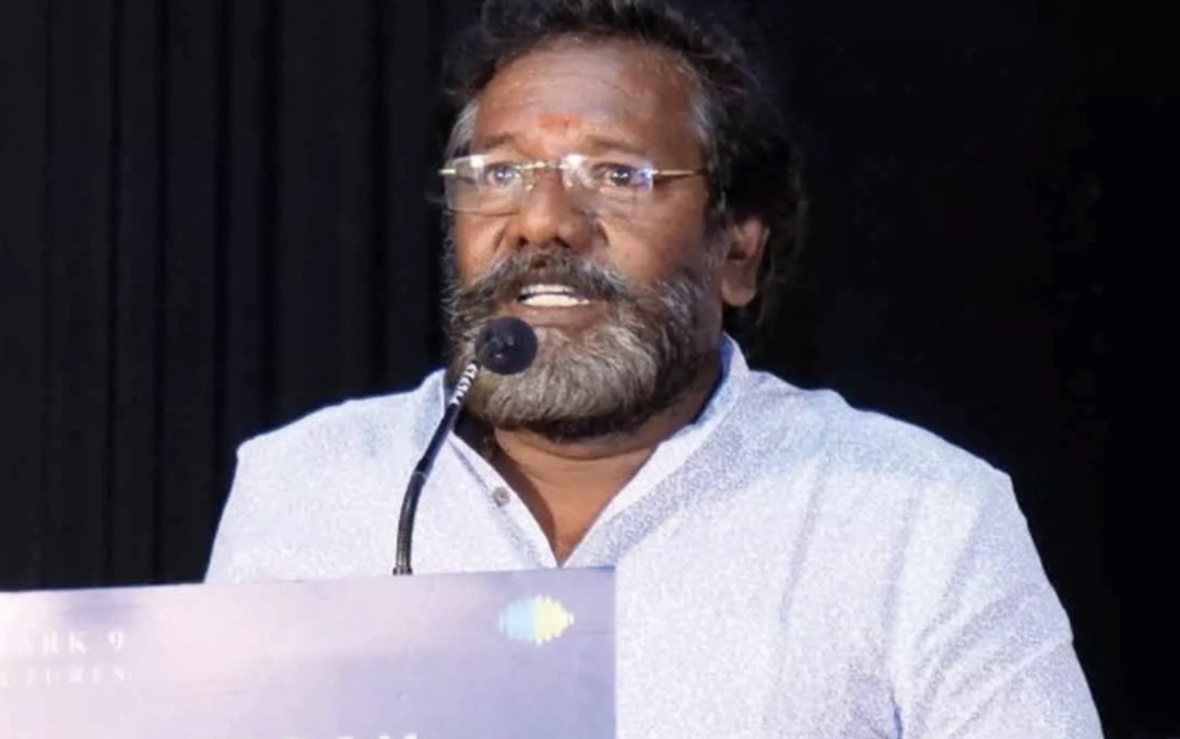 “காளையே கன்று குட்டி போடலாம்…. தமிழகத்துல பாஜக காலூன்றாது” கருணாஸின் அதிரடிப் பேச்சு….!!