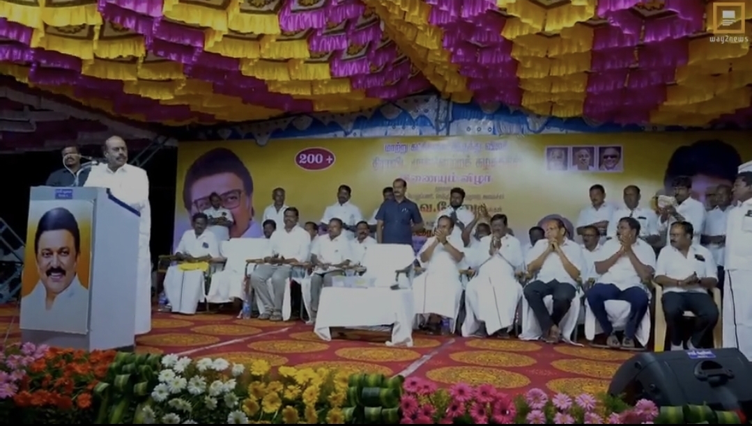 இனி திமுக தான் கெத்து…. ஒரே மேடையில் 4000 பேர்…. ஸ்டாலின் கையில் சேலம்…. அதிர்ச்சியில் இபிஎஸ்….!!
