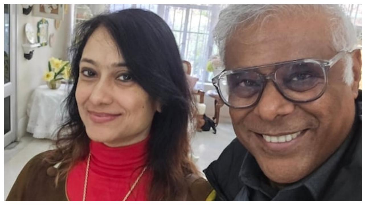 அட இந்த பிஸ்கட் ரொம்ப டேஸ்ட்டா இருக்கு… பாலுடன் மில்க் பிக்கீஸ்ஸை சாப்பிட்ட அமெரிக்க பெண்… வைரல் வீடியோ..!!!