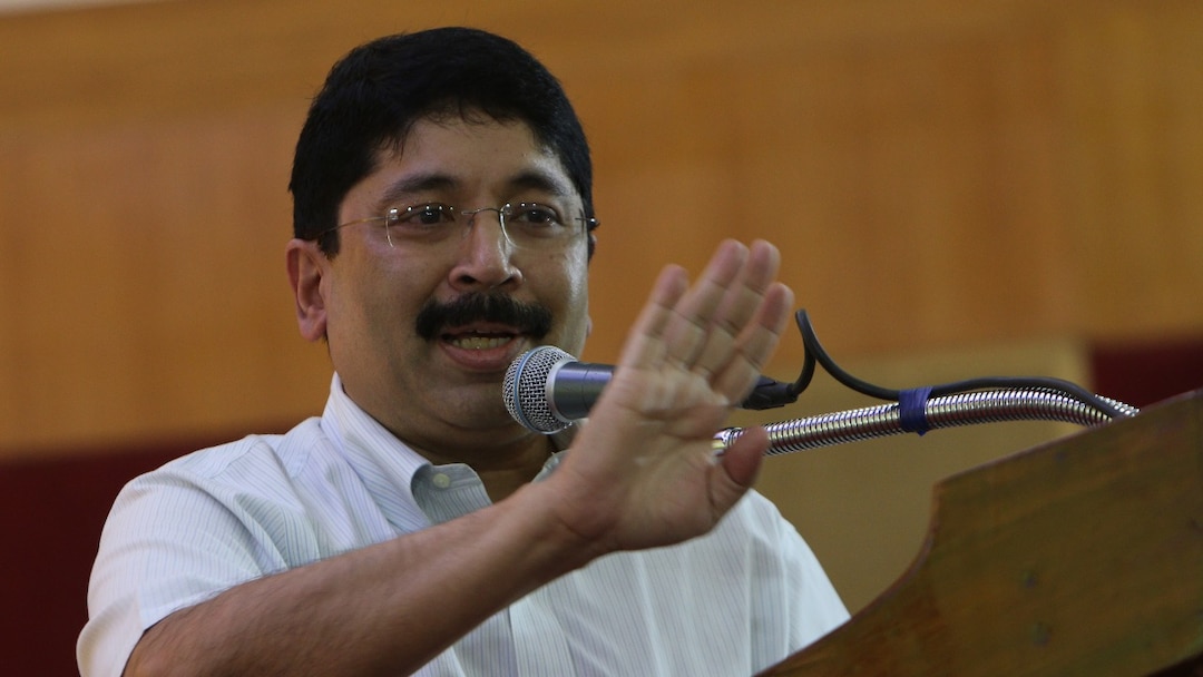 “குழந்தை பெற்றுக்கொள்ள மட்டுமே வடமாநில பெண்கள்?” – தயாநிதி மாறனின் பேச்சால் வெடித்த புதிய சர்ச்சை..!!