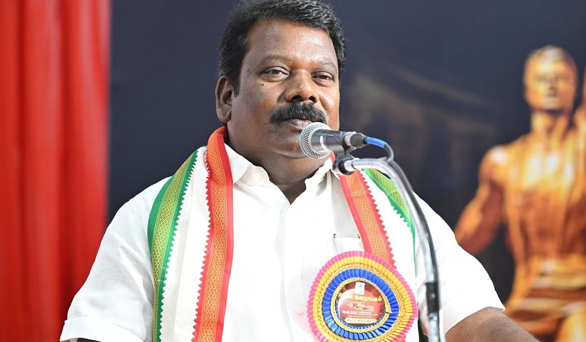 தவெக – காங்கிரஸ் கூட்டணியா? “எங்களுக்கு யாரும் பூஸ்ட் தரத் தேவையில்லை!” விஜய்யின் தந்தைக்கு செல்வப்பெருந்தகை கொடுத்த அதிரடி பதிலடி..!!