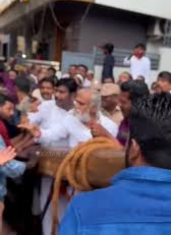 “சோத்த திங்கிறியா இல்லையா?”..சுசீந்திரத்தில் அமைச்சர் சேகர்பாபு ஆவேசம்..அதிர்ச்சியில் உறைந்த பாஜகவினர்..வைரல் பரபரப்பு வீடியோ..!!