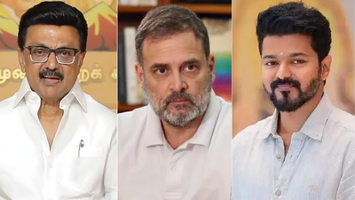 திமுக – தவெக இடையில் காங்கிரஸ்….? டெல்லியில் நடந்த 3 மணி நேர ஆலோசனைக் கூட்டம்…. விஜய்யுடன் கைகோர்க்குமா காங்கிரஸ்….?