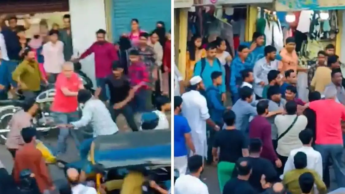 நடைபாதை வியாபாரிகளுக்கு எதிராக குரல் கொடுத்த சமூக ஆர்வலர்கள்… பெல்ட் மற்றும் கற்களால் அடித்து துன்புறுத்திய கும்பல்… பதற வைக்கும் வீடியோ…!!!
