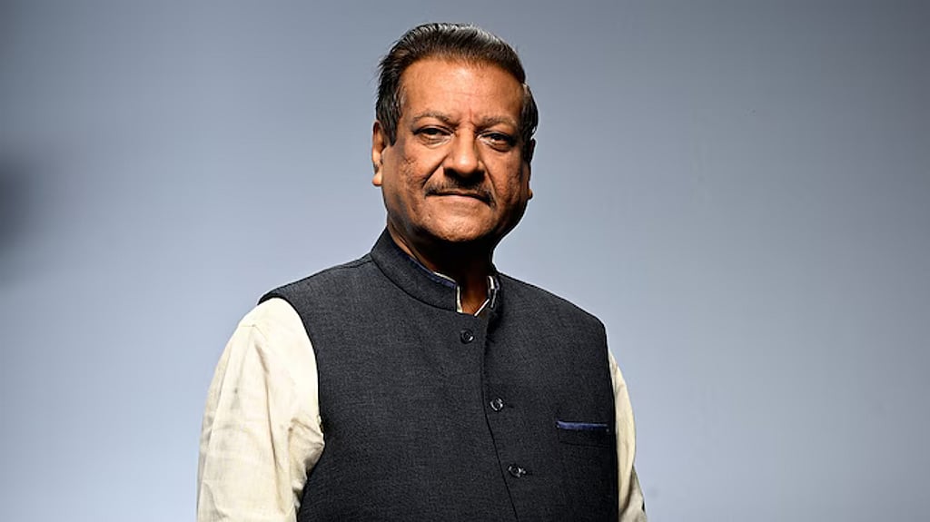 “நாளை இது இந்தியாவிற்கும் நடக்கலாம்!”..  அமெரிக்காவின் அதிரடி கைது நடவடிக்கையால் முன்னாள் முதலமைச்சர் போட்ட பகீர் கணிப்பு..!!