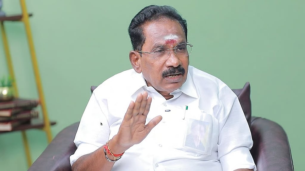 2026-ல் எடப்பாடி பழனிசாமி போடும் முதல் கையெழுத்து இதுதான்.. மதுரையில் அதிரடியாக அறிவித்த செல்லூர் ராஜு..!!