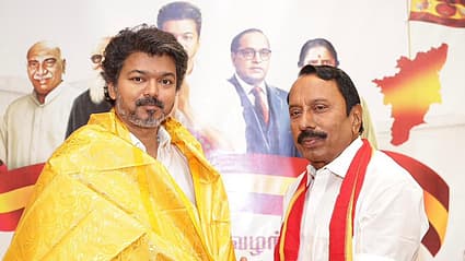 “வெறும் 3 கூட்டம் தான்…. ரிசல்ட் வேற லெவல்” 2011 ஜெயலலிதா மேஜிக் ஞாபகம் இருக்கா….? விஜய்யும் வெற்றி பெறுவார்…. செங்கோட்டையன் உறுதி….!!