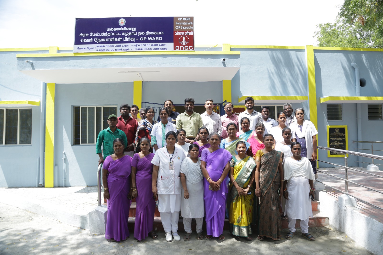 20,000 மக்களின் உயிர்காக்கும் கனவு…. “அரசு மருத்துவமனையா இது? தனியார் மருத்துவமனைக்கே சவால் விடும் வகையில் மாறிய மல்லாங்கிணறு… சாத்தியமானது எப்படி…?”