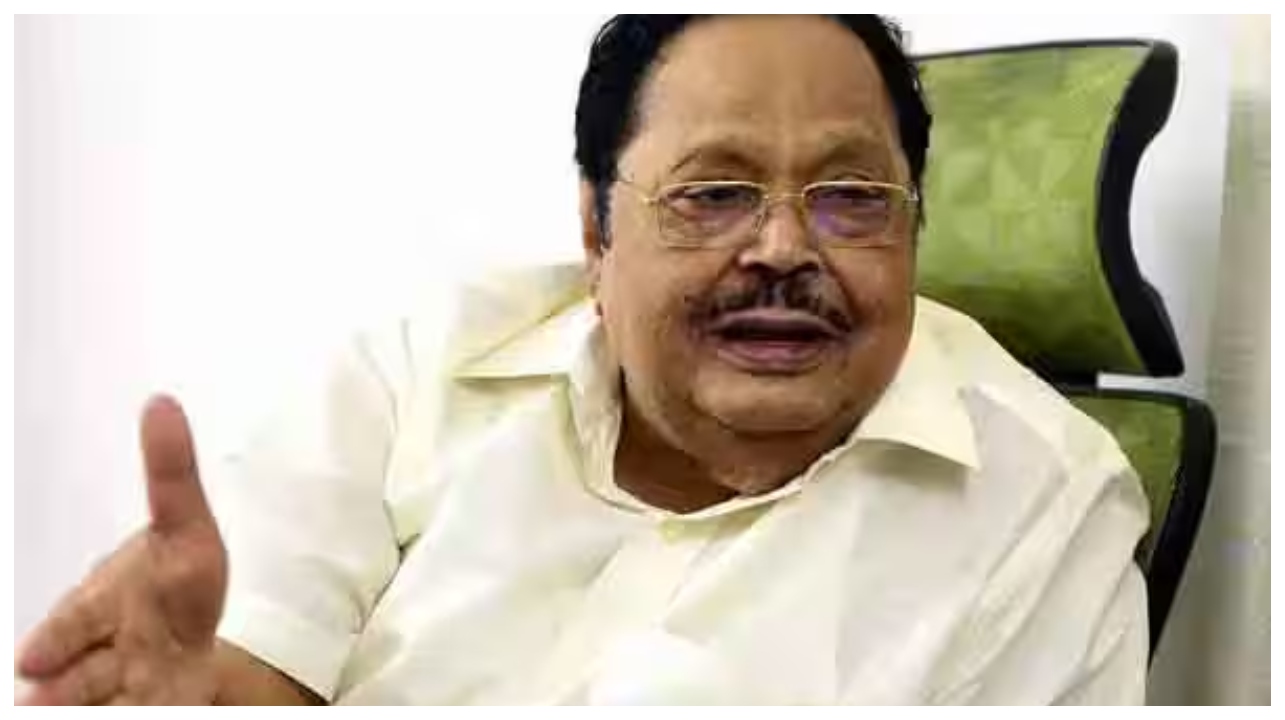 BREAKING: திடீர் மருத்துவமனை விசிட்.. வழக்கமான சோதனையா?… இல்லை வேறு ஏதேனுமா? – உலுக்கும் பின்னணி…!!!