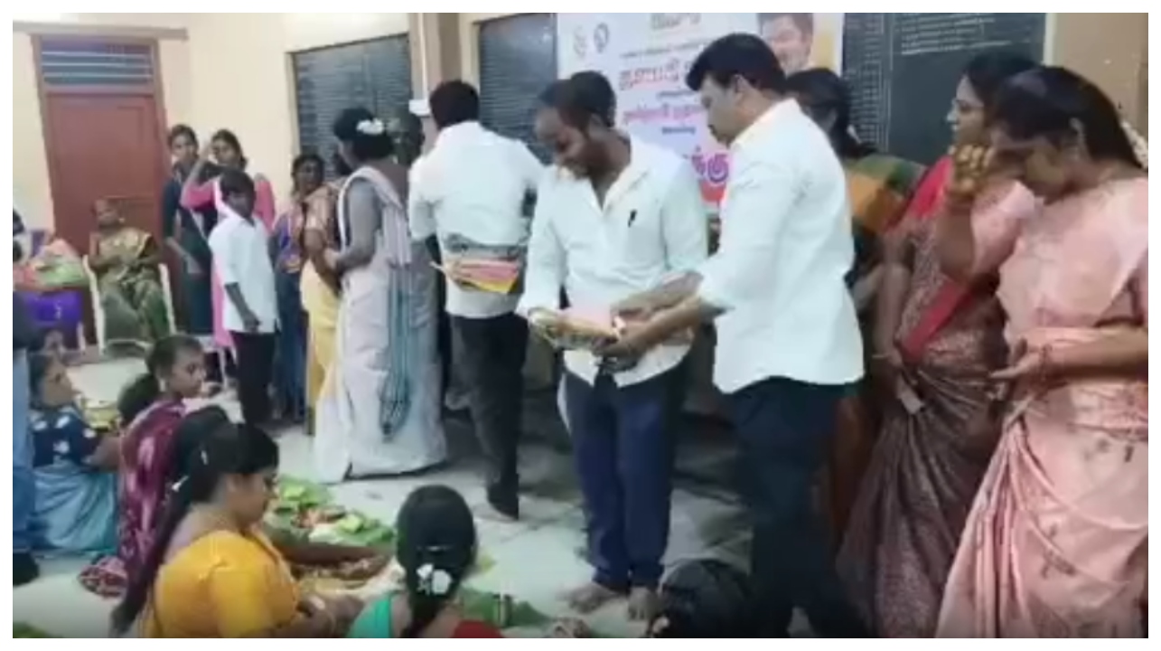 “விஜய் எப்போது முதல்வர்?” – ஈரோட்டில் குவிந்த 150 பெண்கள் எடுத்த அதிரடி முடிவு…  மிரண்டு போன மற்ற கட்சிகள்..!!!