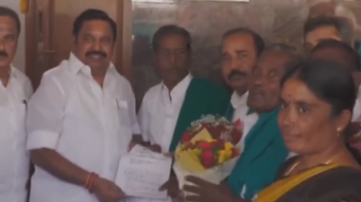 Breaking: கொங்கு மண்டலத்தை டார்கெட் செய்த அதிமுக… அடுத்தடுத்து குவியும் ஆதரவு… மேலும் ஒரு கட்சி கூட்டணி ஐக்கியம்… செம குஷியில் இபிஎஸ்..!!!!