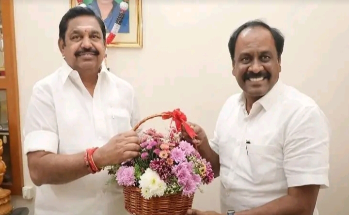 Breaking: கொங்கு மண்டலத்தில் அதிமுகவின் கை ஓங்குகிறதா..? தொடர்ந்து பெருகும் ஆதரவு… பலத்தை நிரூபிக்கும் இபிஎஸ்… அதிர்ச்சியில் திமுக..!!!