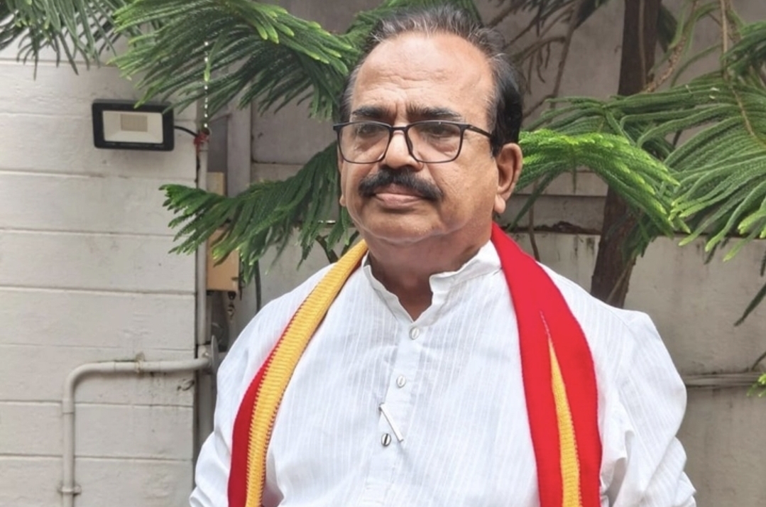 “சாவு விழுந்தா ‘நல்ல சகுனம்’ தானா?” – நயினாரை நாராய் கிழித்த நாஞ்சில் சம்பத்…. உச்சகட்ட மோதல்….v
