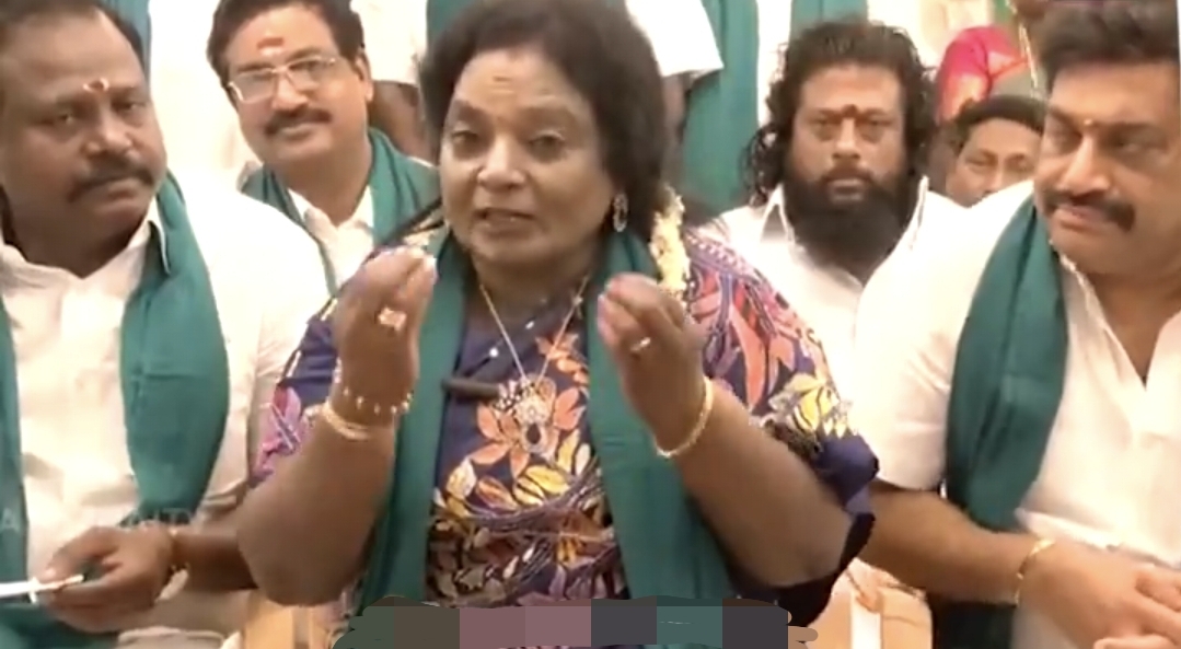 டிரம்ப் கூட ஒப்பந்தம் போடுற மோடி எங்கே….? ஒரு சீட் பிரிக்கத் தெரியாத திமுக எங்கே….? – தமிழிசை அதிரடி விமர்சனம்