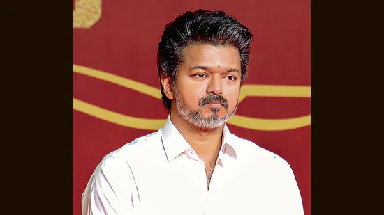 விஜய்க்கு அடுத்தடுத்து வரும் நெருக்கடி.. தவெக அலுவலகத்தை காலி செய்யச் சொல்லி மிரட்டலா? பின்னணியில் இருப்பது யார்? அதிர்ச்சியில் நிர்வாகிகள்..!!