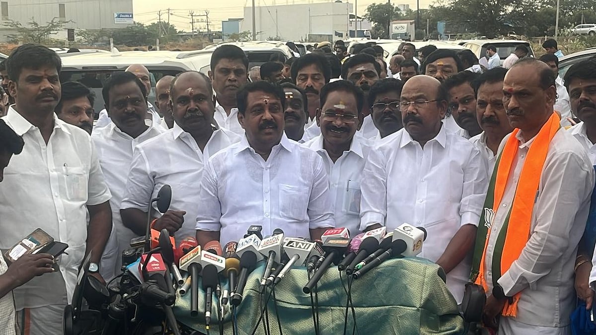 “அதிமுக-வை விமர்சிக்க விஜய்க்கு தகுதியே இல்லை!” நயினார் நாகேந்திரன் அனல் பறக்கும் பேட்டி.. தமிழக அரசியலில் பரபரப்பு..!!