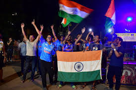 மகுடம் சூடியது இந்தியா.. உலகக் கோப்பையில் பாகிஸ்தானை கதறவிட்ட இந்திய வீரர்கள்.. நாடு முழுவதும் கொண்டாட்டத்தில் ரசிகர்கள்..!!