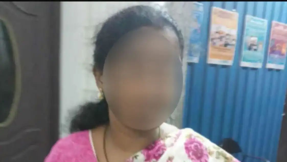 விபச்சாரத்திற்கு வற்புறுத்திய அம்மா… பெற்ற தாயையே எரித்துக் கொன்ற மகள்… நாட்டையே உலுக்கிய கொடூரக் கொலையின் பகீர் வாக்குமூலம்…!!!
