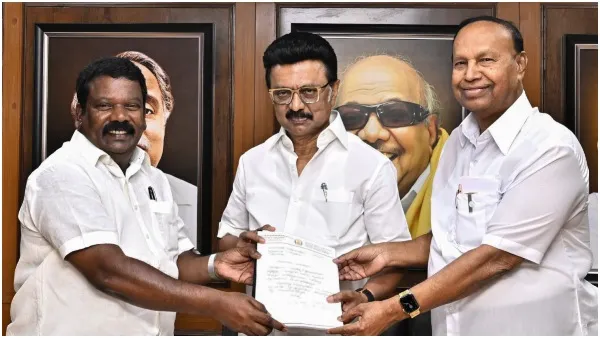 “25-க்கு மேல ஒரு சீட் கூட கிடையாது!” – காங்கிரஸை திணறடிக்கும் திமுக.. சோனியா காந்தி போட்ட ரகசிய கடிதம்.. ஸ்டாலினின் அதிரடி பதில் என்ன? கடைசி நேர பரபரப்பு பின்னணி..!!