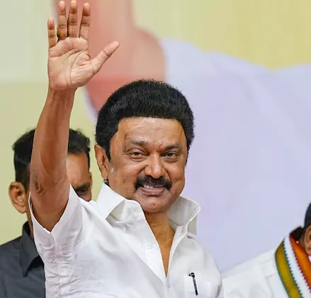“அப்பாவுக்குப் பதில் மகனுக்கு சீட்!”… திமுக வேட்பாளர் பட்டியலில் வாரிசுகளுக்கு அடித்த ஜாக்பாட்.. வில்லியவாக்கம் முதல் திருக்கோவிலூர் வரை புது முகங்கள் ரெடி..!!!