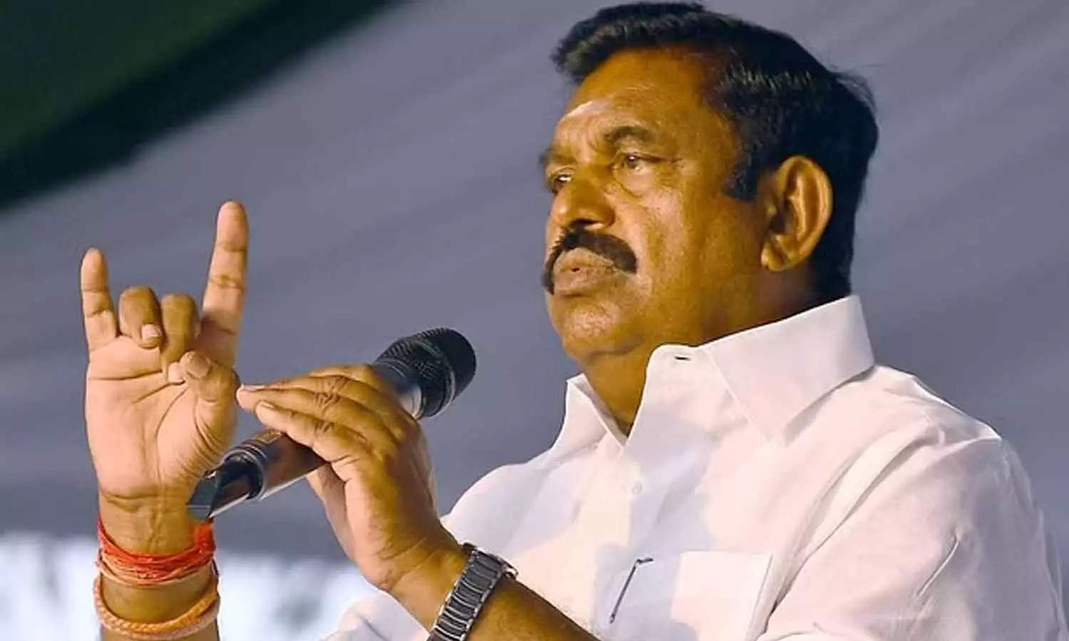 மனு கொடுக்க வந்த விவசாயிகளை கைது செய்த அரசு…. திமுக எதிராக இபிஎஸ் ஆவேச பேச்சு…!!!